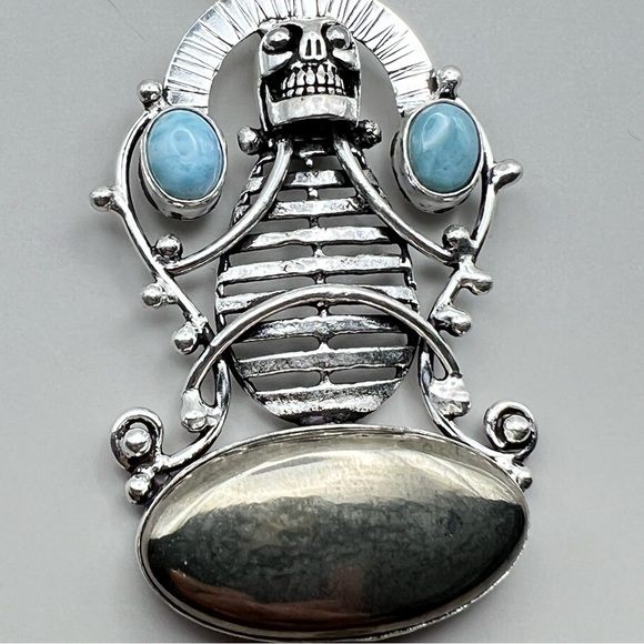 New Unique Large Skull Apache Pyrite Larimar Stone Silver Overlay Pendant - Picture 2 of 8